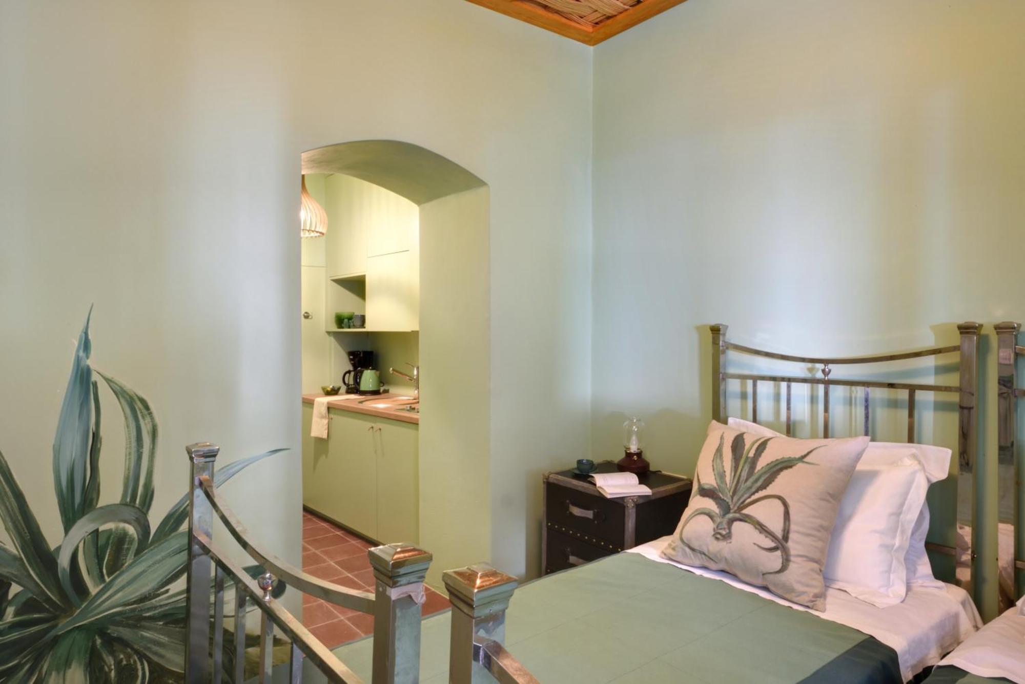 Cactus Hydra - Art Apartments Room photo